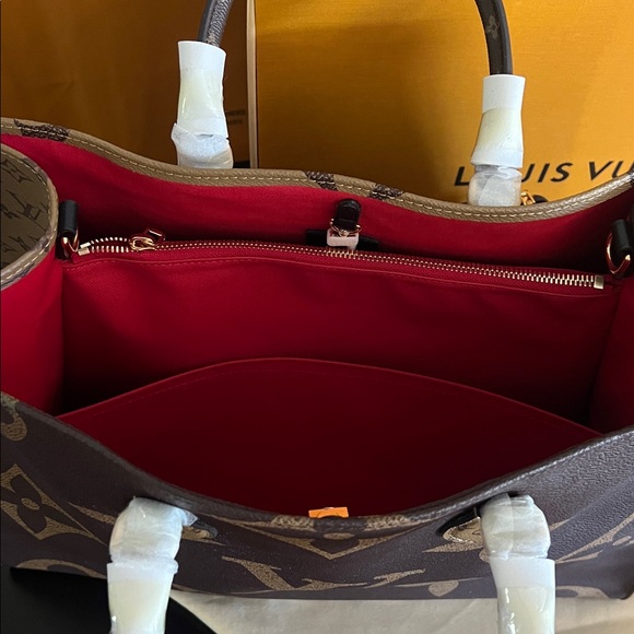 Women’s Designer Monogram Tote Large Bag - Picture 3 of 12